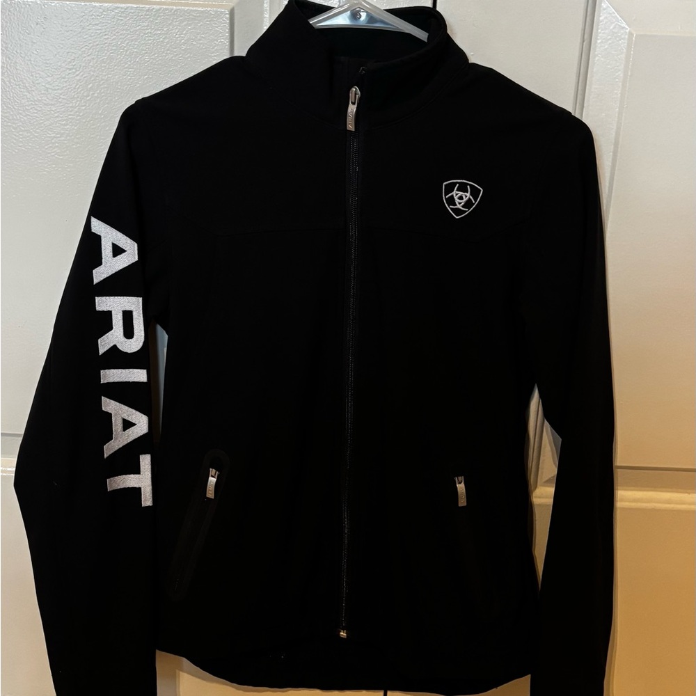 Ariat Logo Softshell Jacket